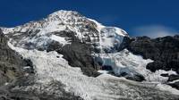 hiking in grindelwald from gletscherschlucht to the kleine scheidegg